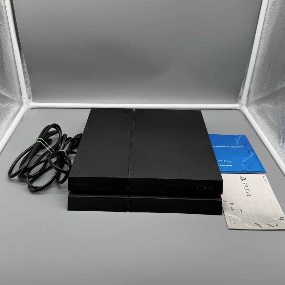 Sony PlayStation 4 (CUH-1215A) 500GB Black Video Game System Works W/ Manuals